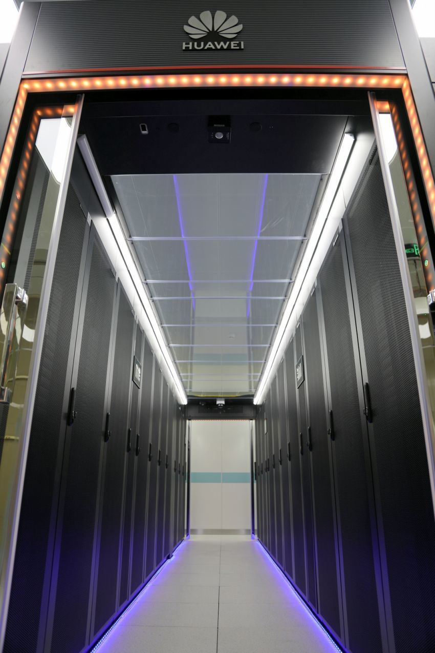 業(yè)務(wù)引領(lǐng)，數(shù)據(jù)推動(dòng)產(chǎn)業(yè)發(fā)展？